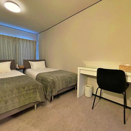 Glass Shiseikan Sapporo Bagian luar foto