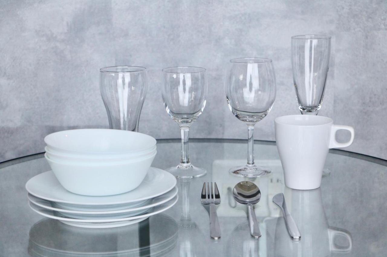 Glass Shiseikan Sapporo Bagian luar foto