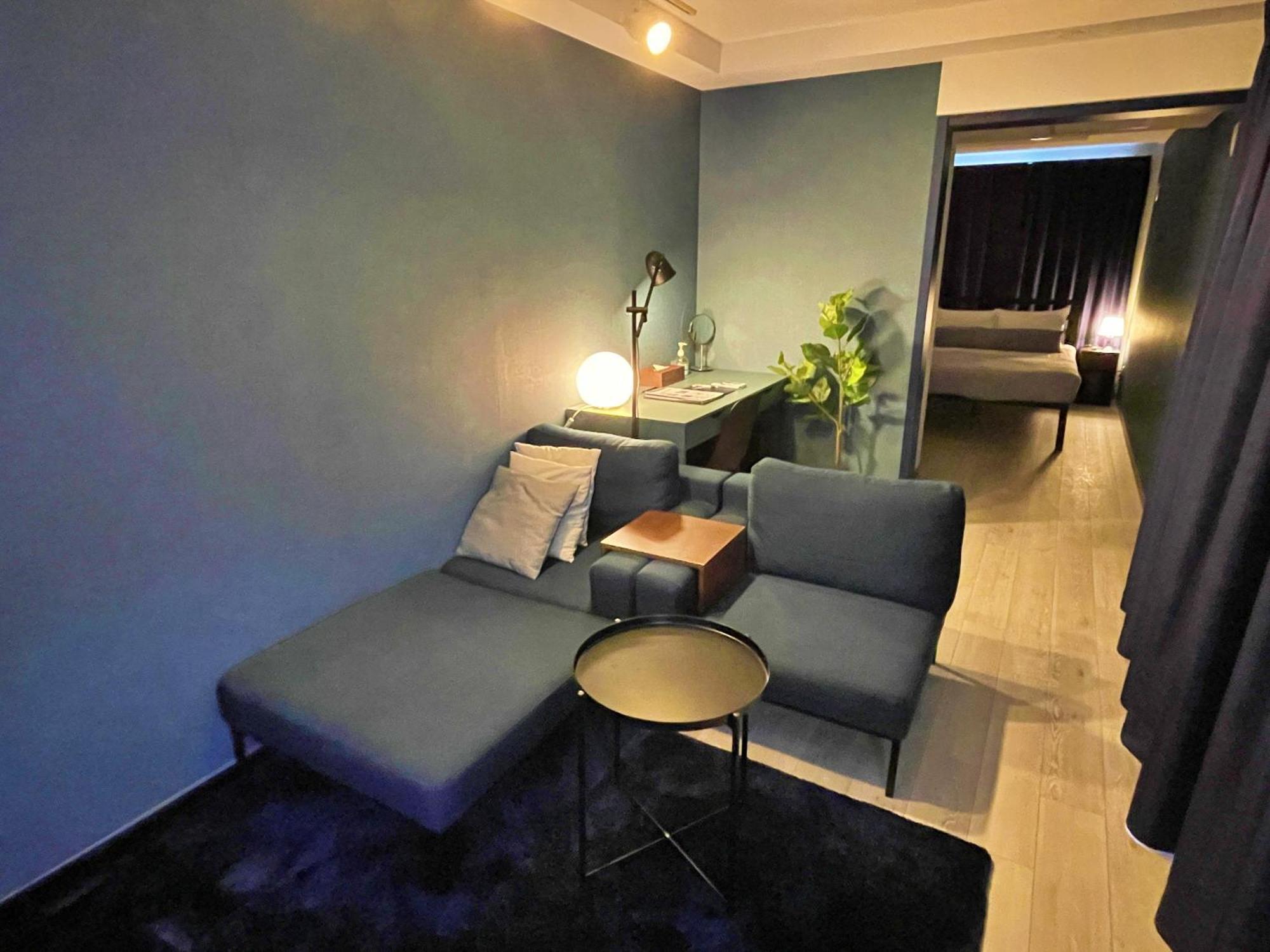 Glass Shiseikan Sapporo Bagian luar foto